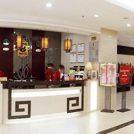 Super 8 Hotel Xian Da Yan Ta Kültér fotó